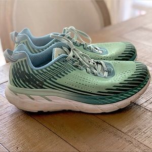 HOKA size 8.5 teal and blue running shoes